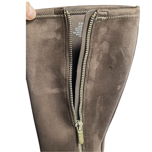 ANNE KLEIN SPORT AKELEK SUEDE TAUPE KNEE HIGH BOOTS SZ 6.5 M EUC - Picture 6 of 10